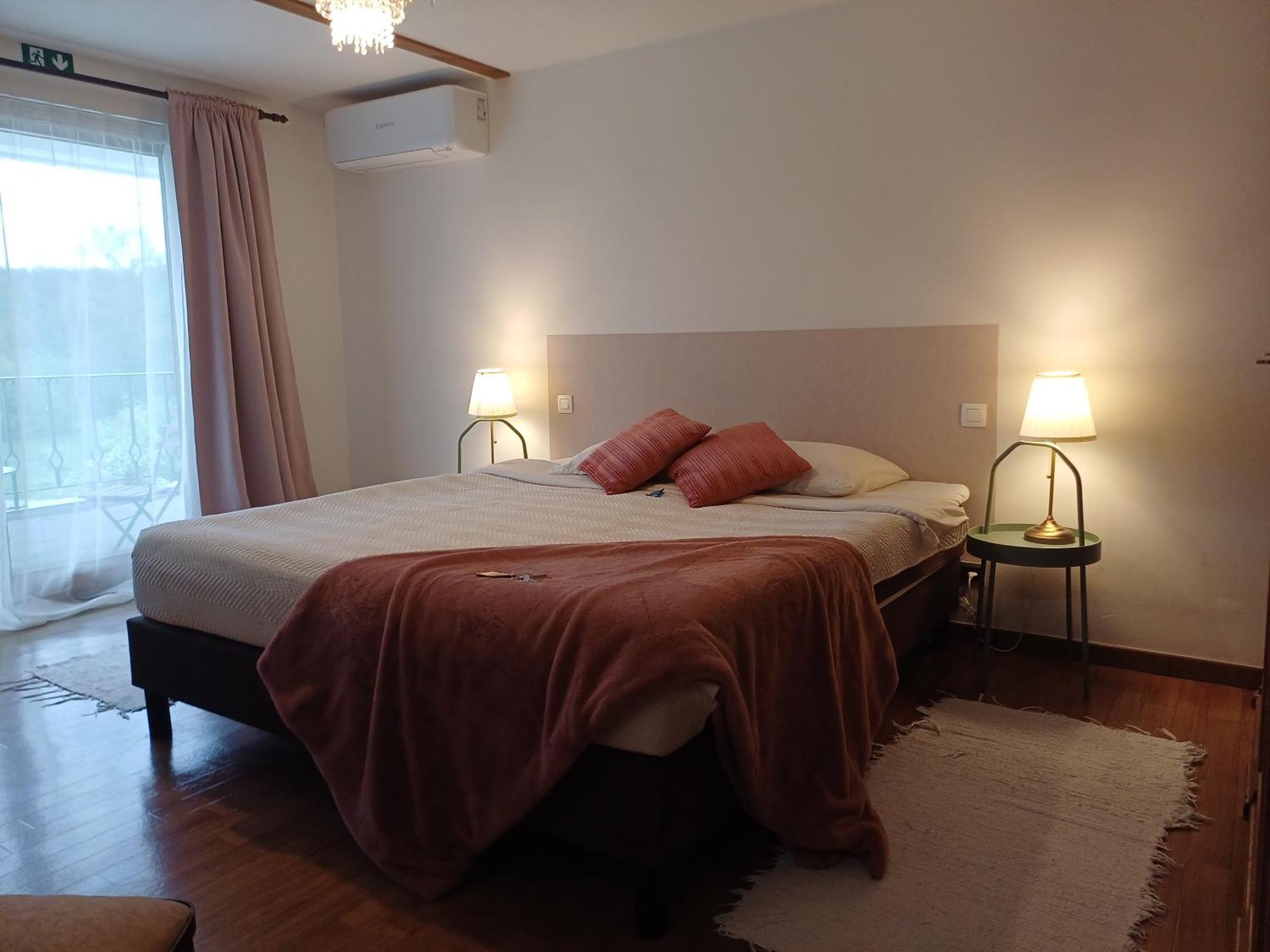 Guesthouse La Maison De Fille Діст Екстер'єр фото